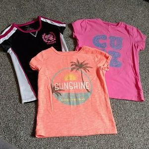 Lot of 3 T-Shirts